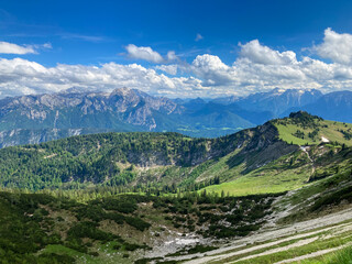 Fototapeta na wymiar view from Mt. Sonntagshorn towards Berchtesgaden alps and Austrian alps
