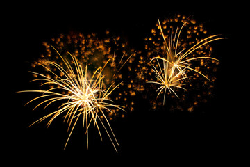 Obraz premium Beautiful bright fireworks lighting up night sky