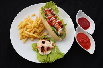 AMERICAN HOTDOG WITH FRENCH FRICE POTATO
