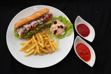 AMERICAN HOTDOG WITH FRENCH FRICE POTATO