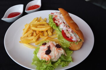AMERICAN HOTDOG WITH FRENCH FRICE POTATO