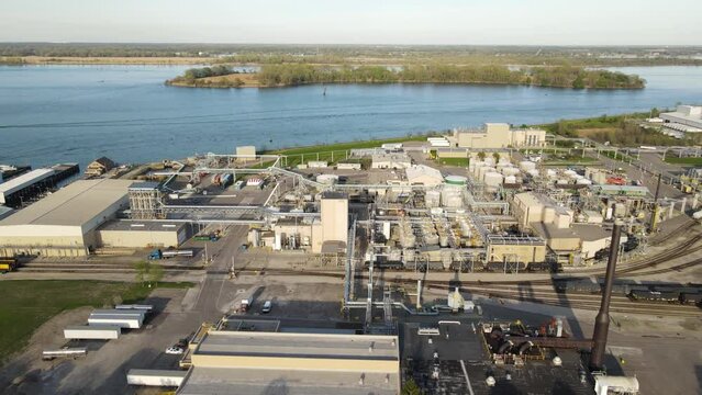 BASF Corporation industrial building facilities in Wyandotte, aerial view