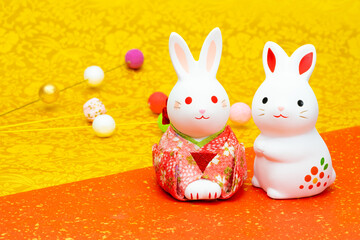 写真素材: 2023年の干支は卯（う・うさぎ）　卯年の年賀状素材（和風、和紙、千代紙、お正月小物等）