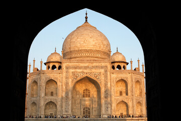 Fototapeta na wymiar Taj Mahal complex archway