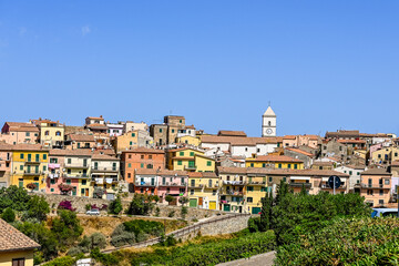 Naklejka premium Capoliveri, Elba, Insel, Altstadt, Bergdorf, Kirche, Santa Maria, Assunta, Kirchturm, Häuser, Dächer, Sommer, Toskana, Toskanischer Archipel, Italien