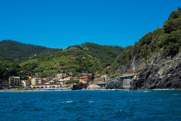 Fototapeta na wymiar Cinque Terra and Ligurian sea 