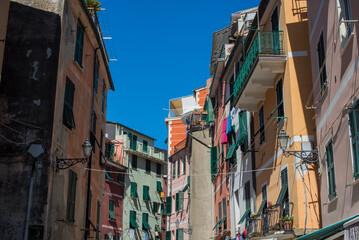 Fototapeta na wymiar View of the city Vernazza, Italy 