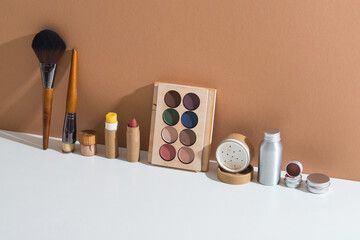 plastic free cosmetics for make up