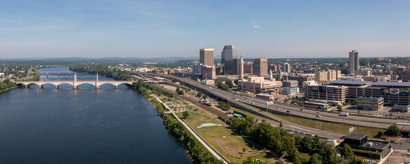 Springfield Massachusetts Cityscape with river - obrazy, fototapety, plakaty