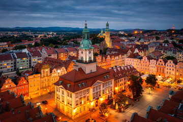 Beautiful architecture of the Town Hall Square in Jelenia Gora at dusk, Poland - obrazy, fototapety, plakaty