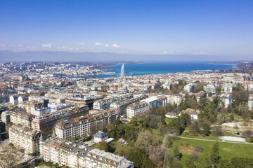 Faune, mer & nature sauvage. Fleur et bâtiment  ancienne. Paysage d'automne et d'été. Macro et sublimation printanière