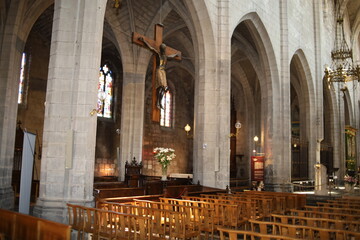 La cathédrale Saint Pierre, de style gothique, vue de l'intérieur, ville de Saint Flour, département du Cantal, France