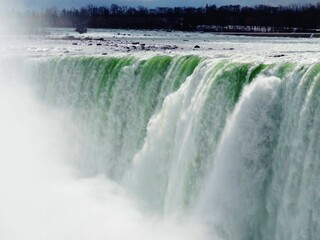 Chutes du Niagara ou Niagara falls en hiver, in winter