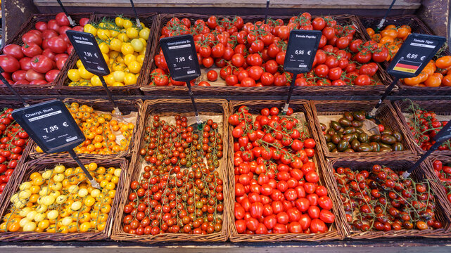 Tomatensorten im Supermarkt 