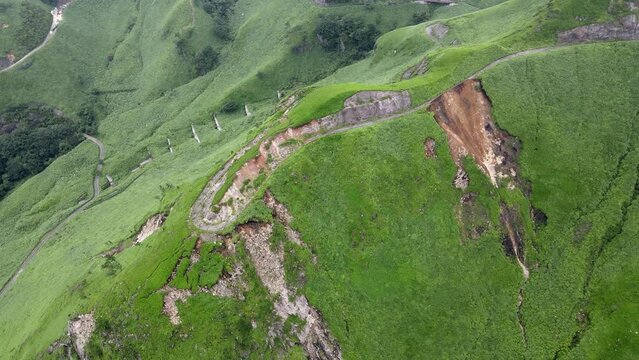 熊本地震で崩壊した阿蘇ラピュタの道
2022年7月24日現在のラピュタの道の風景