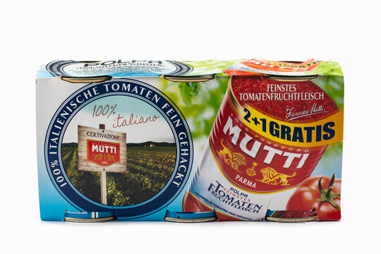 Canned of MUTTI Tomatoes