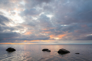 Fototapeta na wymiar Sunrise on the baltic sea
