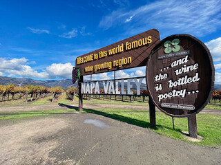 welcome to napa valley sign