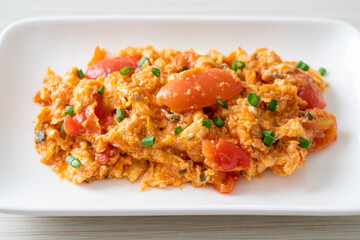 Stir-fried tomatoes with egg or Scrambled eggs with tomatoes