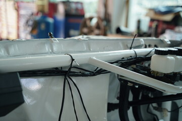 Race car's roll cage design