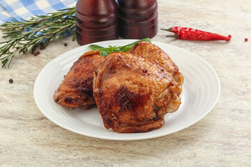 Roasted chicken leg with spicy sauce