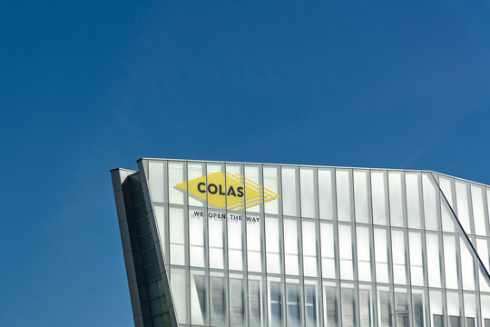 Colas, entreprise fran&ccedil;aise de travaux publics filiale du groupe Bouygues