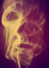 Ghostly face in the mist. - obrazy, fototapety, plakaty