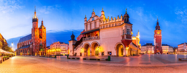 Fototapeta na wymiar Krakow, Poland - Medieval Ryenek Square with the Cathedral, Cloth Hall and Town Hall Tower