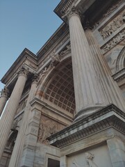 Obraz premium Neoclassical monument of Milan - a triumphal arch laid in honor of the Napoleon I
