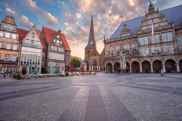 Bremen, Germany. Cityscape image of Hanseatic City of Bremen, Germany with historic Market Square...