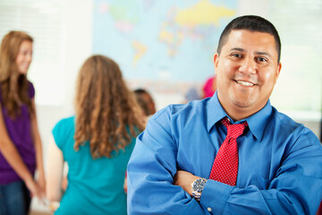 High School: Smiling Hispanic Teacher - obrazy, fototapety, plakaty