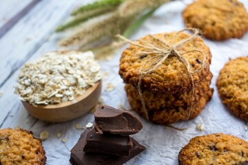 oatmeal cookies with chocolate