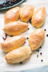 Jagodzianki - polish yeast dough danish with blueberries 