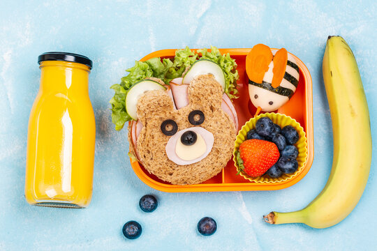 Lunch box with funny bear sandwich
