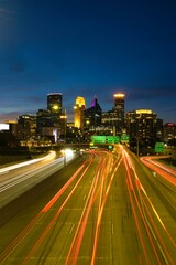 Fototapeta na wymiar Evening view of the freeway and downtown Minneapolis, Minnesota
