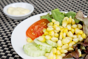 Fresh vegetable salad and sauce