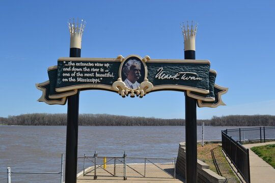 Back Of The Hannibal Missouri Welcome Sign