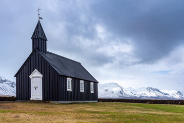 B&uacute;&eth;akirkja