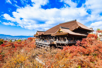 Fototapeta na wymiar 秋の京都　清水寺