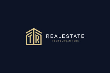 Letter TR with simple home icon logo design, creative logo design for mortgage real estate - obrazy, fototapety, plakaty