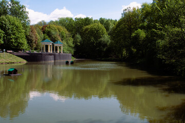 Obraz premium Lake in the park