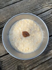 Vegan plain porridge with umeboshi topping