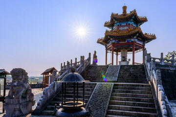 中国宮廷建築様式(古典色彩・陽射し風景)「観光・旅行」
Chinese Imperial...