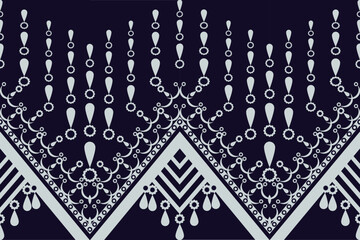 
Triangular shape, decorated with a bouquet of flowers. For clothes, home decorations