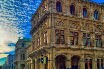Fototapeta premium Detail at Vienna State Opera building in Vienna, Austria.