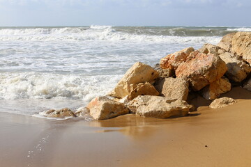 Fototapeta na wymiar Coast of the Mediterranean Sea in the north of the State of Israel.