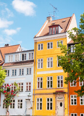 Fototapeta na wymiar Colourful houses in Copenhagen