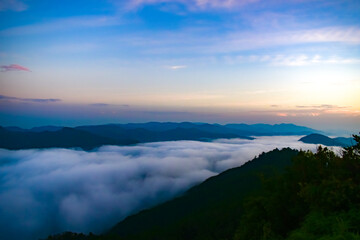 Fototapeta na wymiar dusk sky and twilight in morning day with soft cloud and some foggy for nature advertising background and texture space