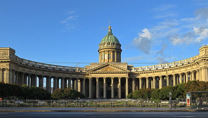 Fototapeta na wymiar Kazan Cathedral or Kazanskiy Kafedralniy Sobor, also known as Cathedral of Our Lady of Kazan, cathedral of Russian Orthodox Church in Saint Petersburg in morning
