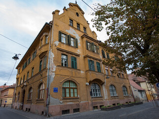 Fototapeta na wymiar historical buildings from Sibiu 24